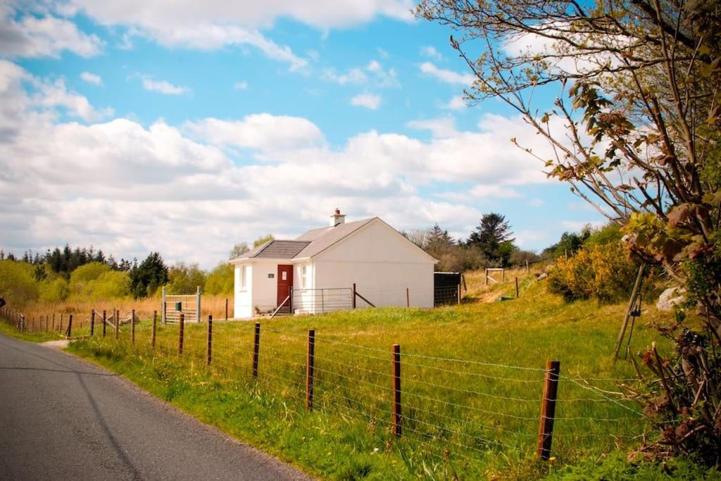 Mary Jane'S Cottage, Lettermacaward Doochary ภายนอก รูปภาพ
